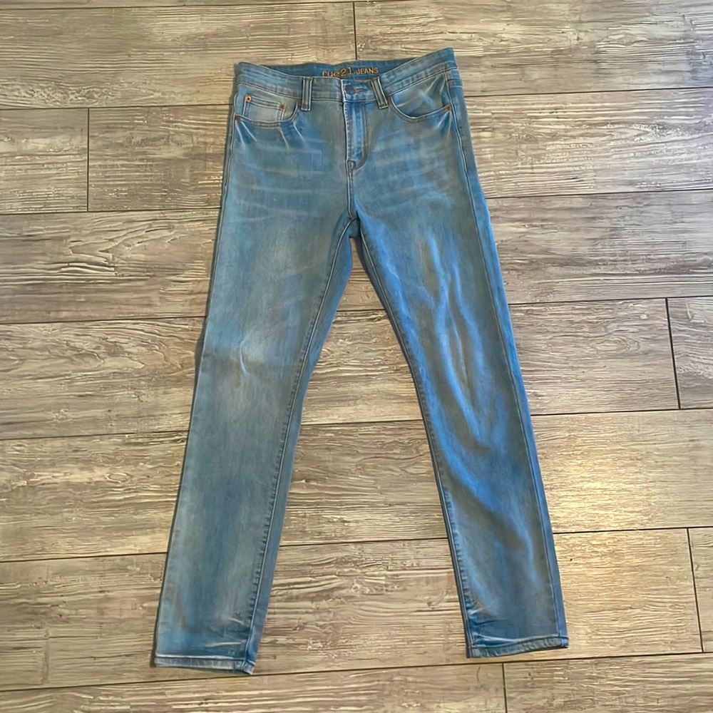 Never worn